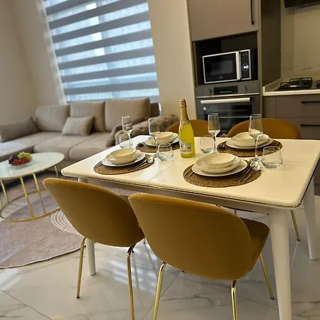 Noble House Mahmutlar